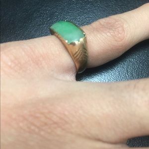 18k GOLD and Jade RING $115obo